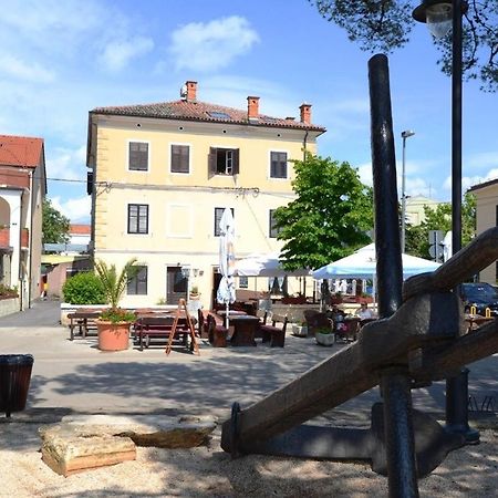 Apartments Radomir Fažana Екстериор снимка